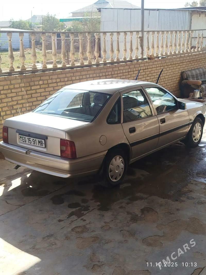 Opel Vectra 1991 - 48 000 TMT - Sakarçäge - img 1