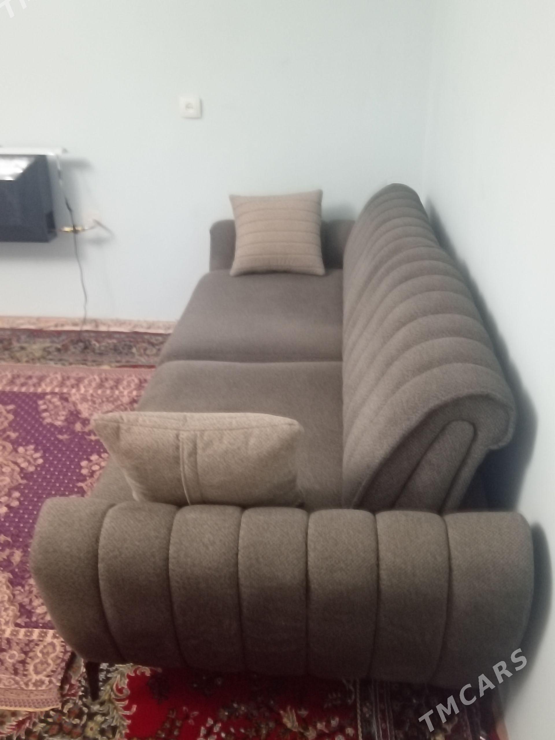 diwan - Balkanabat - img 1