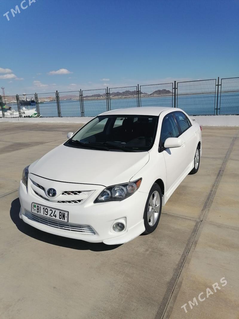 Toyota Corolla 2011 - 180 000 TMT - Туркменбаши - img 1