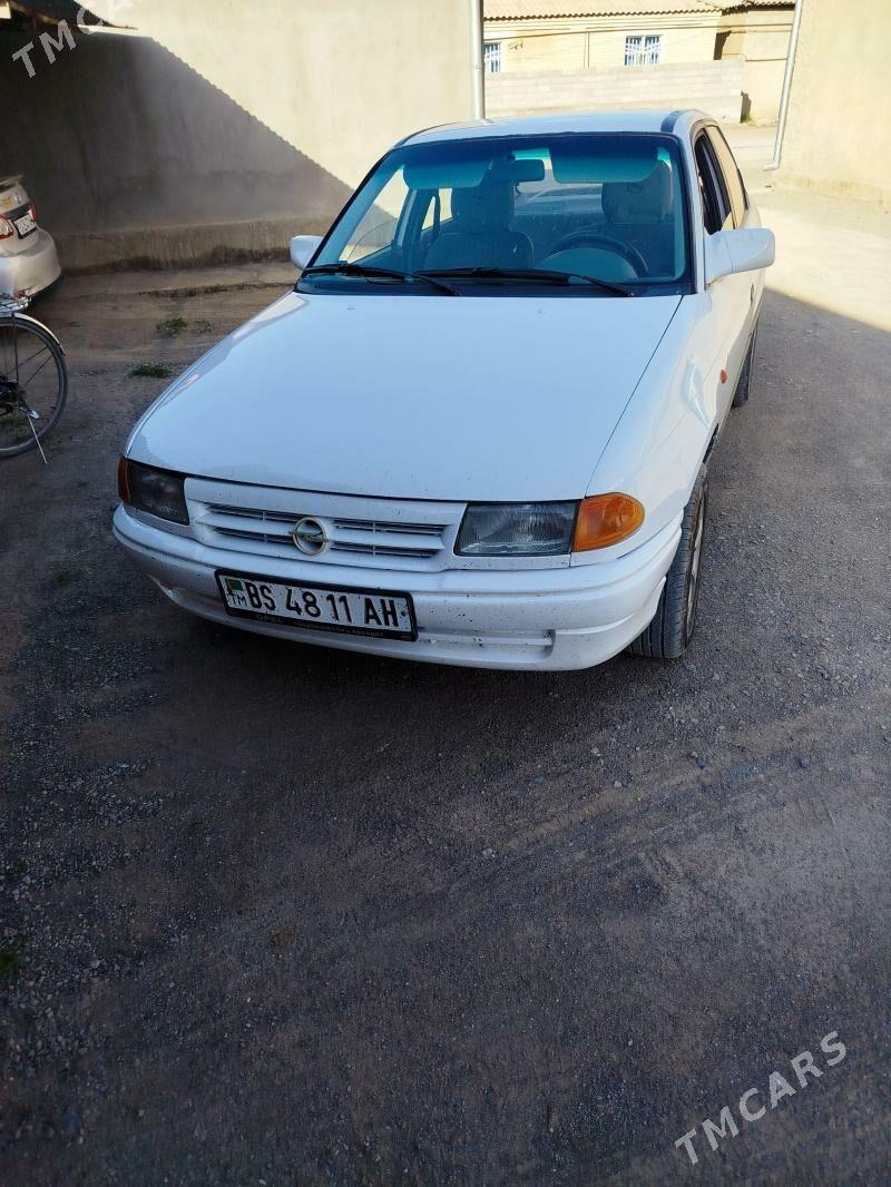 Opel Astra 1993 - 39 500 TMT - Bäherden - img 1