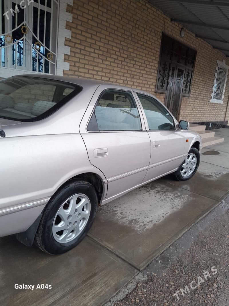 Toyota Camry 2001 - 185 000 TMT - Дашогуз - img 1
