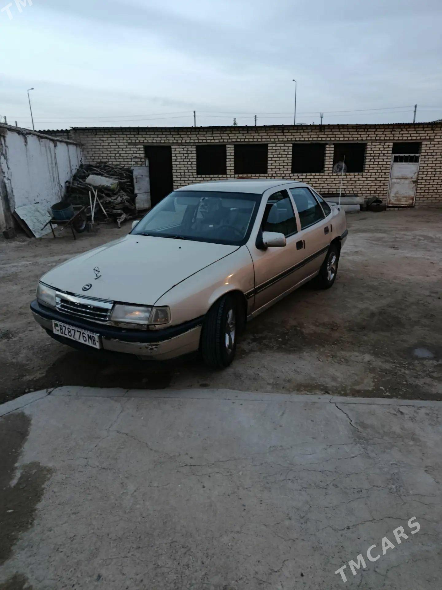 Opel Vectra 1990 - 30 000 TMT - Байрамали - img 1