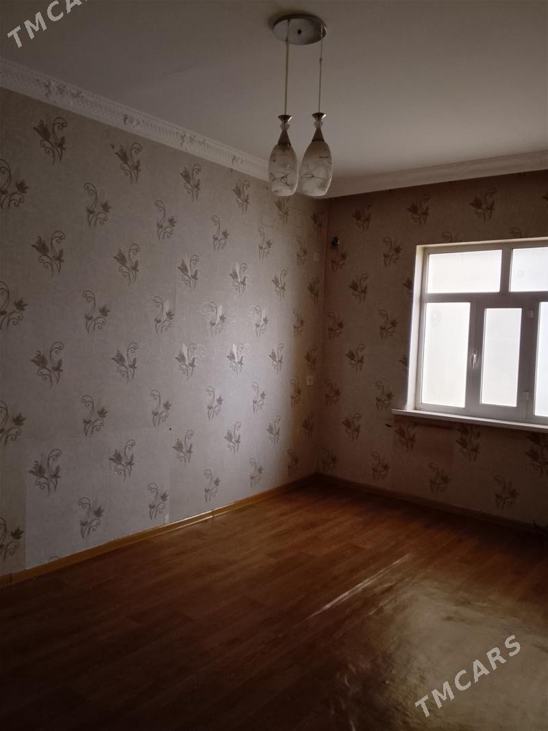 3 etaj 1 komnut - Туркменабат - img 1