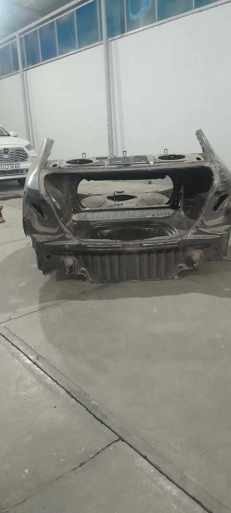 %palta yzy 8 500 TMT - Ашхабад - img 1