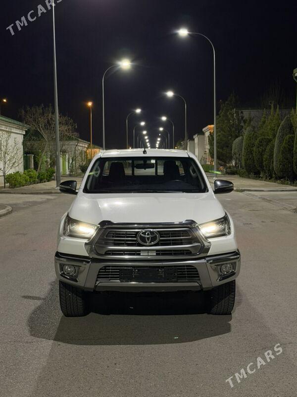 Toyota Hilux 2024 - 595 000 TMT - Aşgabat - img 1