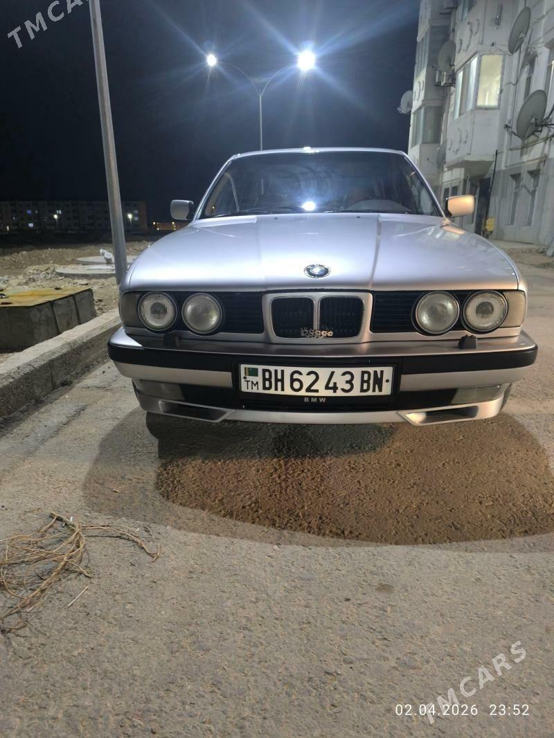 BMW E34 1990 - 85 000 TMT - Balkanabat - img 1