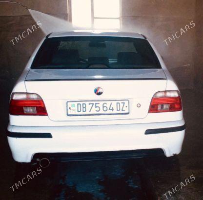 BMW 528 2001 - 140 000 TMT - Кёнеургенч - img 1