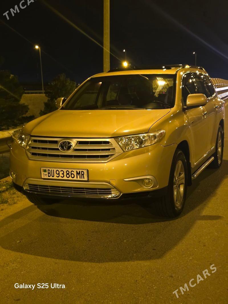 Toyota Highlander 2011 - 330 000 TMT - Мары - img 1