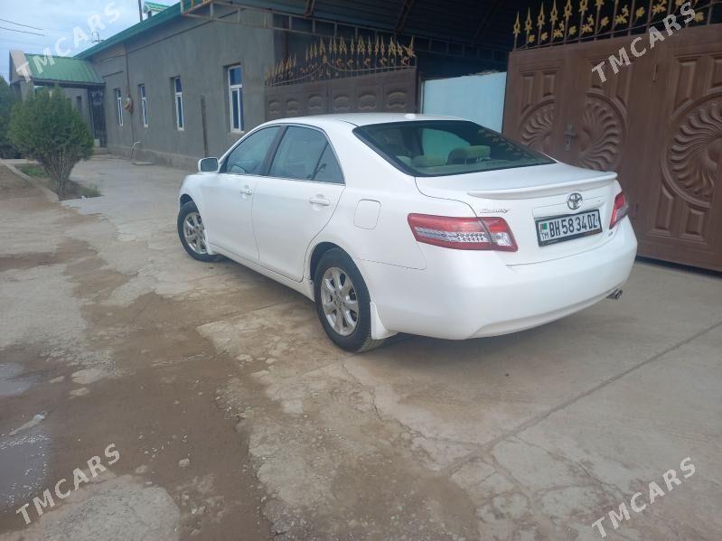 Toyota Camry 2010 - 187 000 TMT - Шабатский этрап - img 1