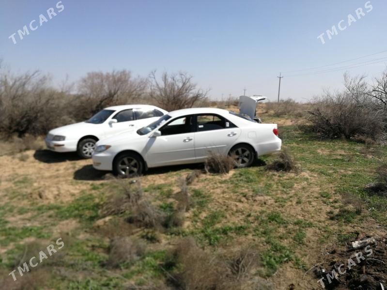 Toyota Camry 2004 - 160 000 TMT - Мары - img 1