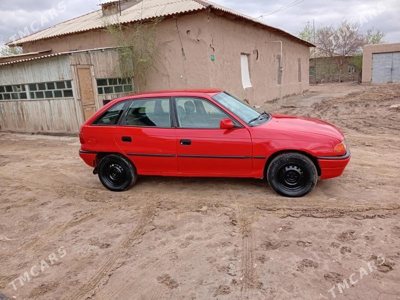 Opel Astra 1992 - 30 000 TMT - етр. Туркменбаши - img 1