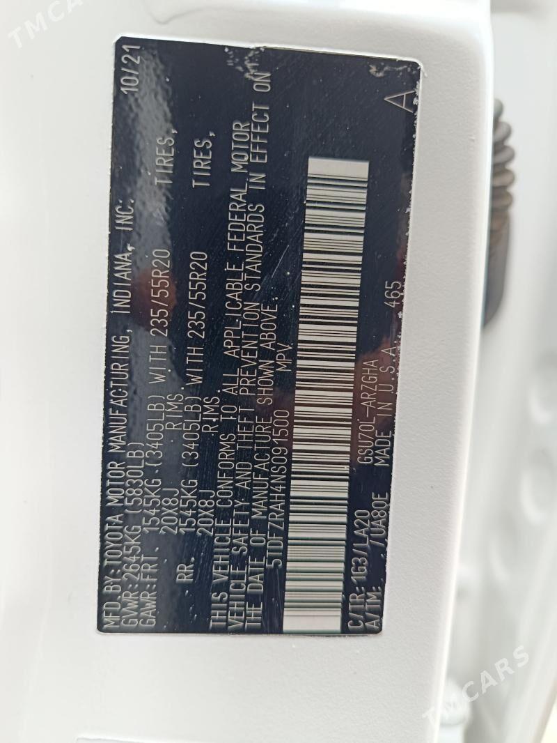 Toyota Highlander 2022 - 680 000 TMT - Çärjew - img 1