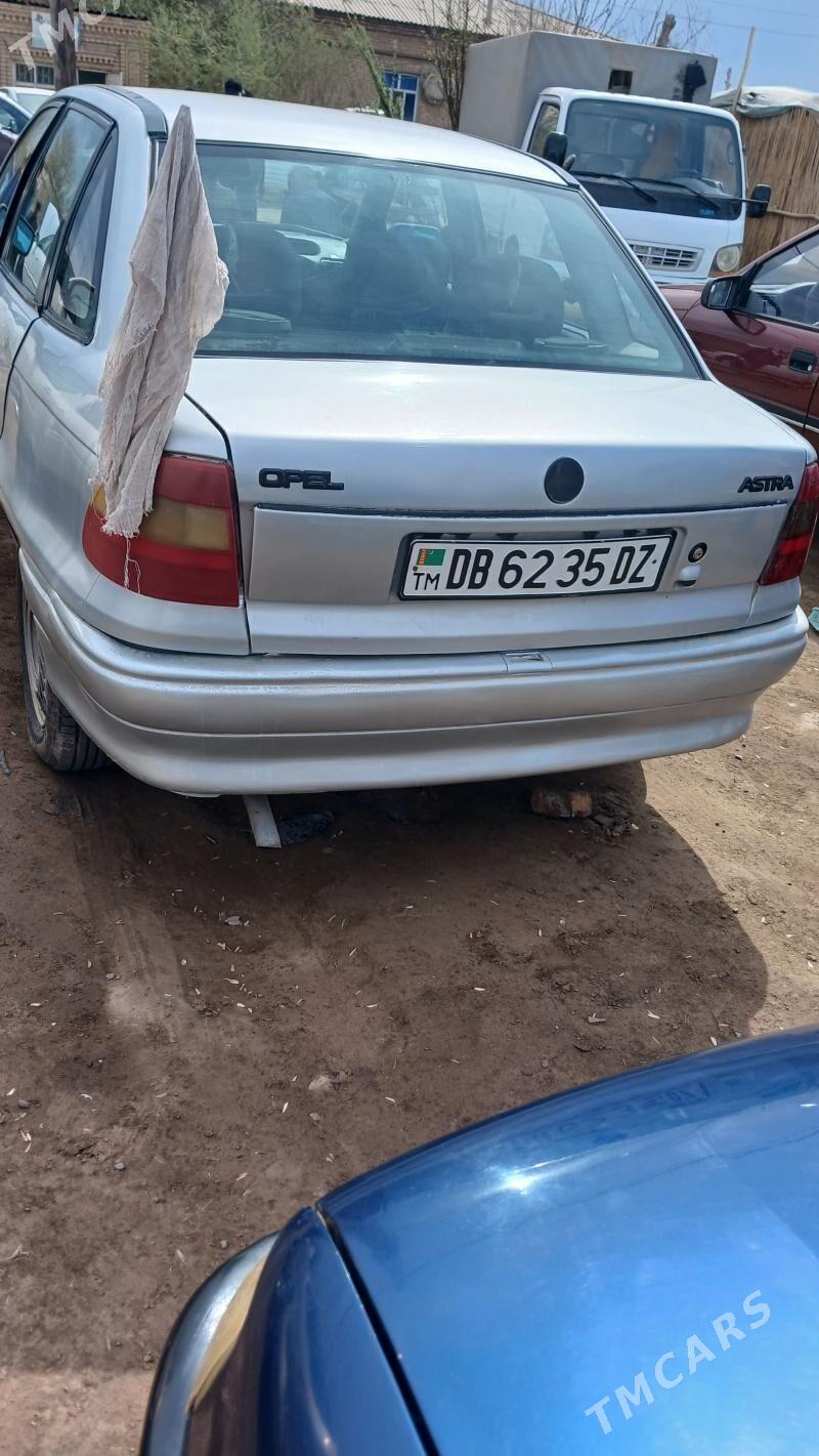 Opel Astra 1993 - 37 000 TMT - Türkmenbaşy etr. - img 1