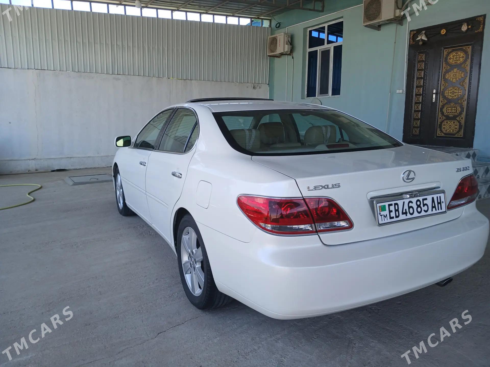 Lexus ES 330 2004 - 230 000 TMT - Анев - img 1