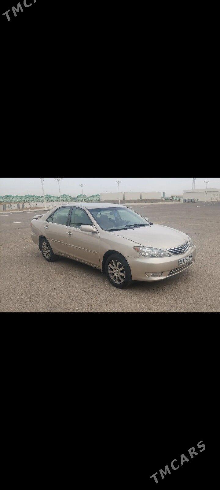 Toyota Camry 2005 - 173 000 TMT - Мары - img 1