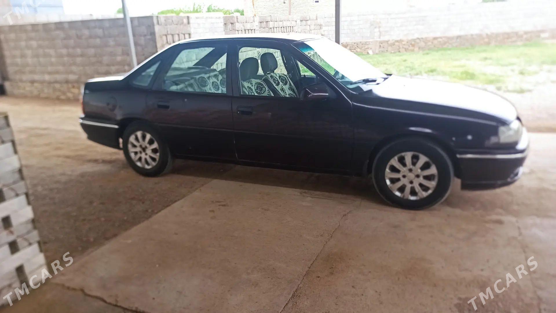 Opel Vectra 1991 - 28 000 TMT - Койтендаг - img 1