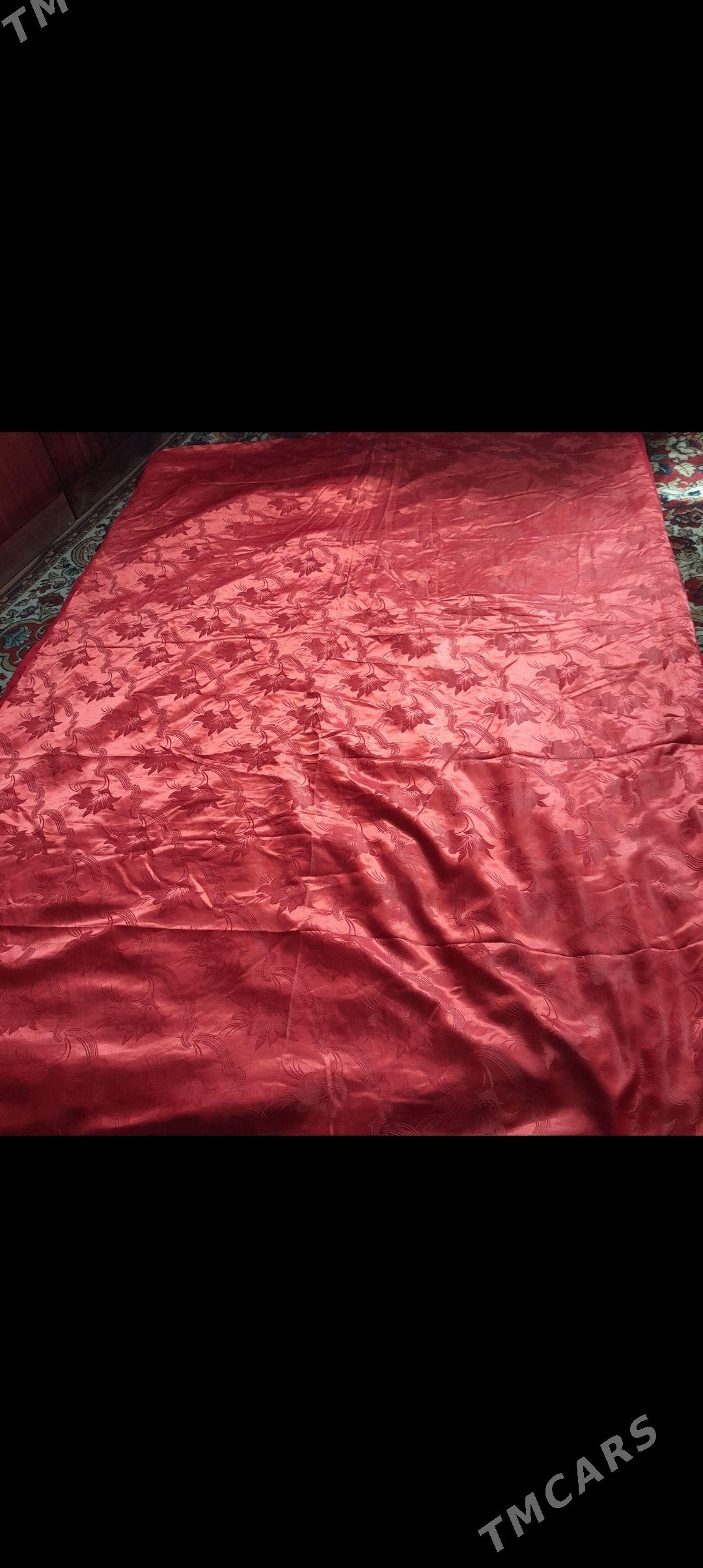 Одеяло, люстра, ковер - Туркменбаши - img 1