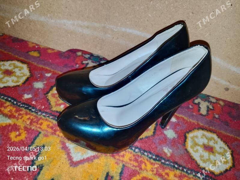 kabluk - Mary - img 1