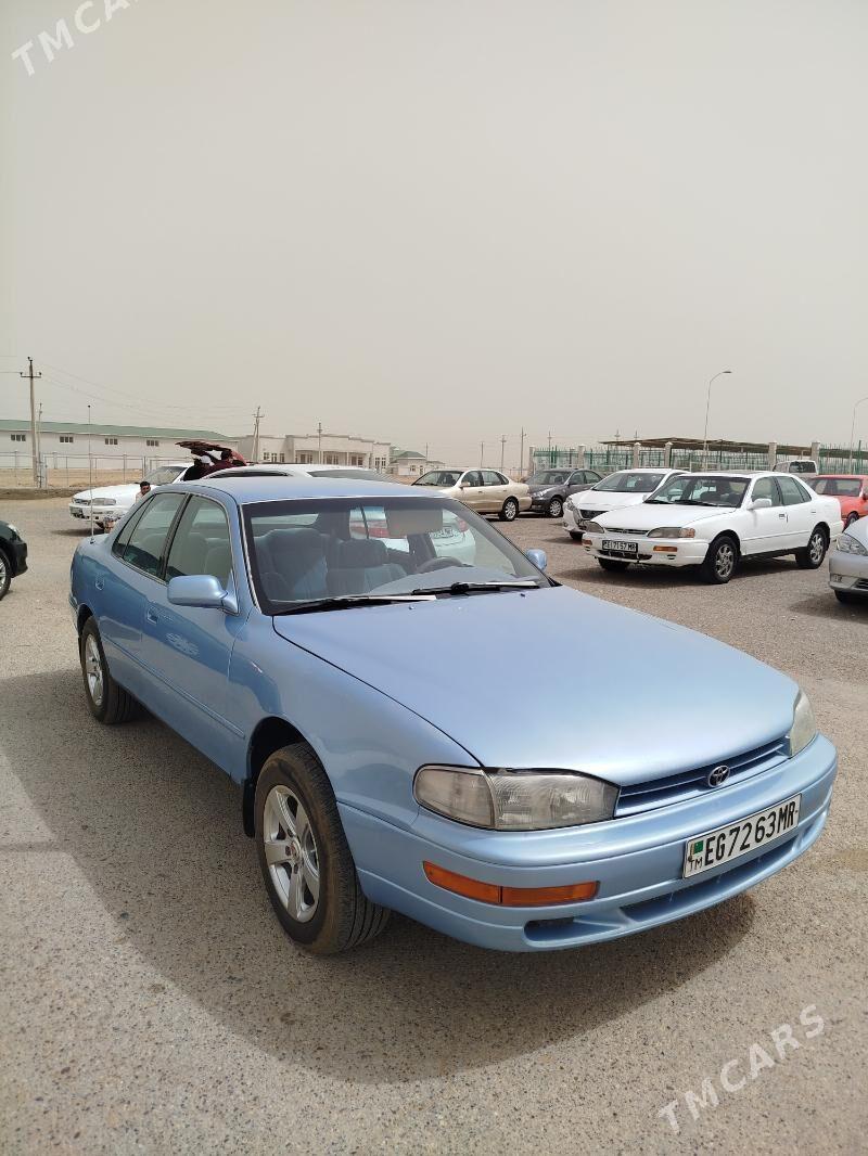 Toyota Camry 1994 - 103 000 TMT - Мары - img 1