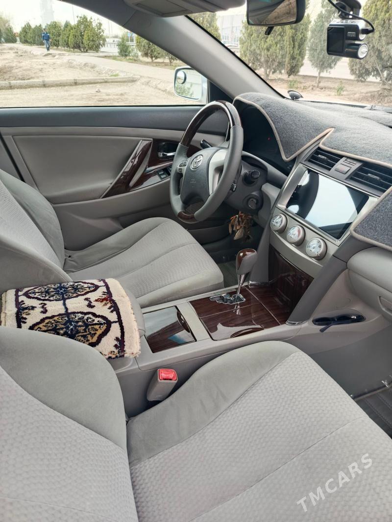Toyota Camry 2010 - 216 000 TMT - Gurbansoltan Eje - img 1