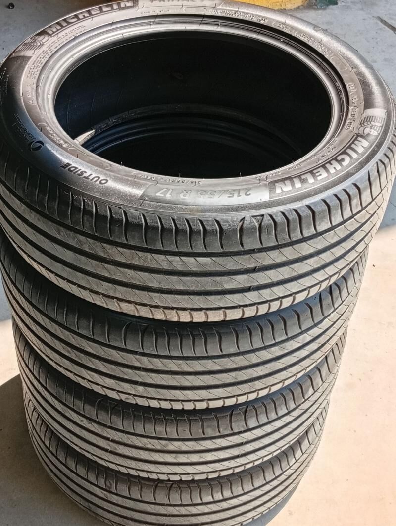 215/55/17/ MISHELIN 2 600 TMT - Garadamak - img 1