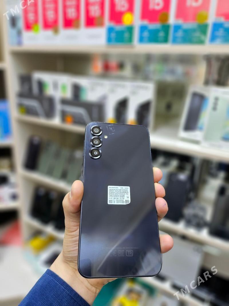 A24 6/128 - Торговый центр "15 лет Независимости" - img 1