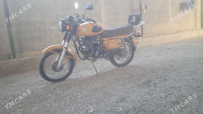 Fekon FK150-8G 2015 - 8 000 TMT - Bäherden - img 1