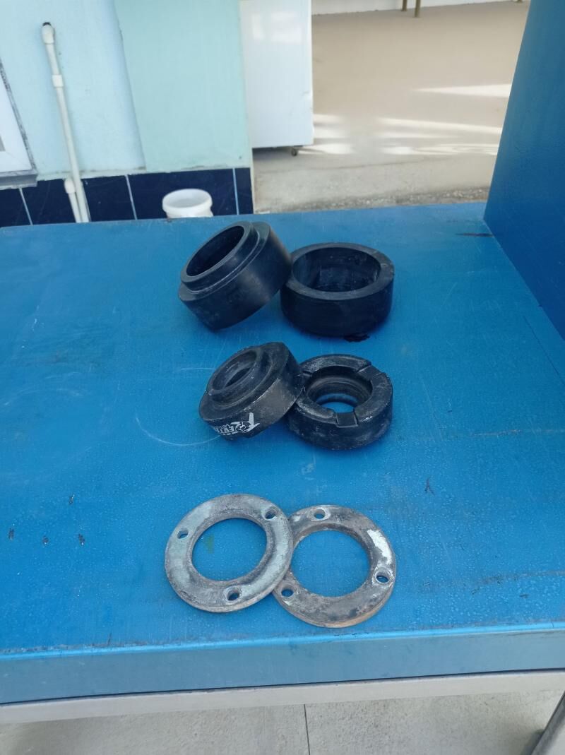 пружин подставка 700 TMT - Balkanabat - img 1