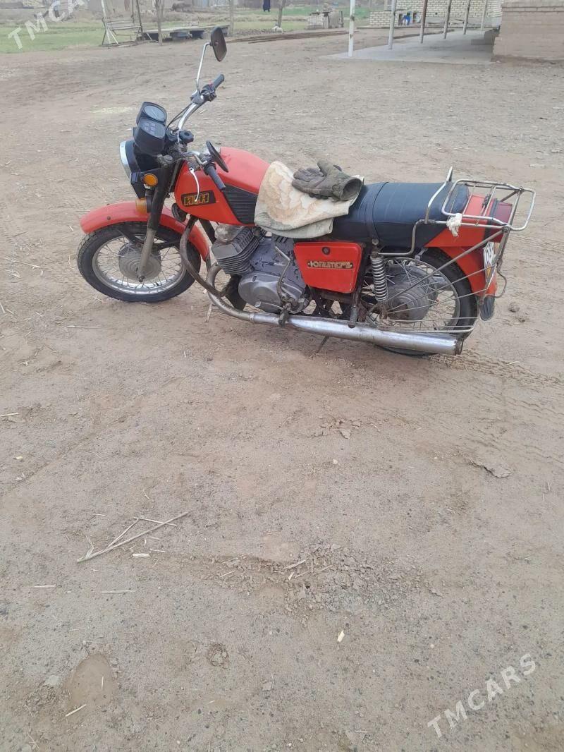 Iž Ýupiter 1998 - 12 000 TMT - Babadaýhan - img 1