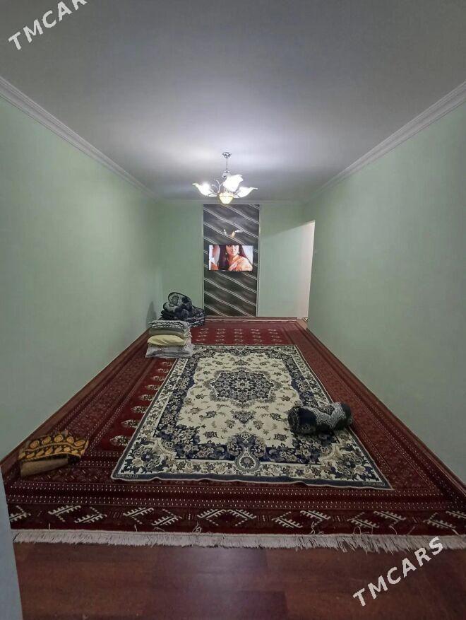 Satlyk jay 11mkr 1 etaž - 11 мкр - img 1