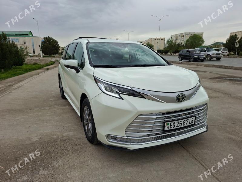Toyota Sienna 2021 - 470 000 TMT - Türkmenabat - img 1