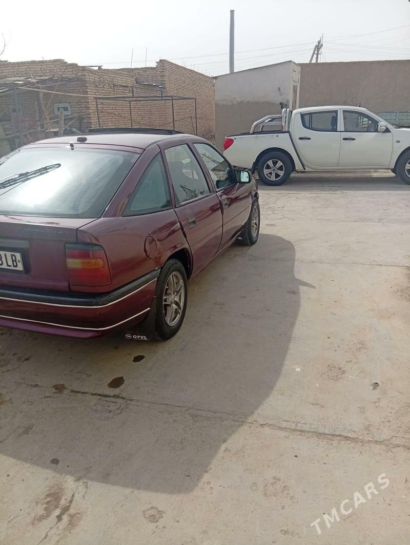 Opel Vectra 1992 - 28 000 TMT - Туркменабат - img 1
