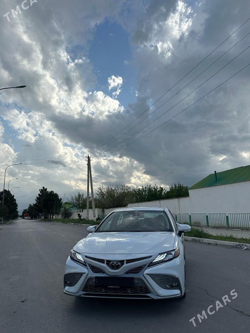 Toyota Camry 2022 - 385 000 TMT - Aşgabat - img 1