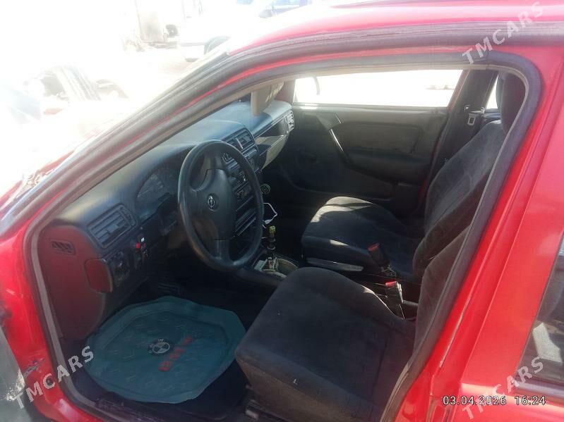 Opel Vectra 1991 - 32 000 TMT - Mary - img 1