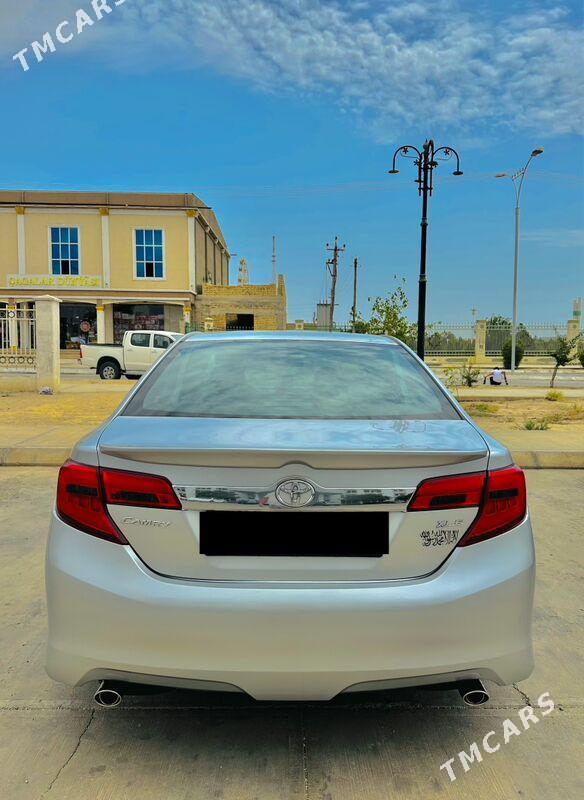 Toyota Camry 2012 - 240 000 TMT - Балканабат - img 1