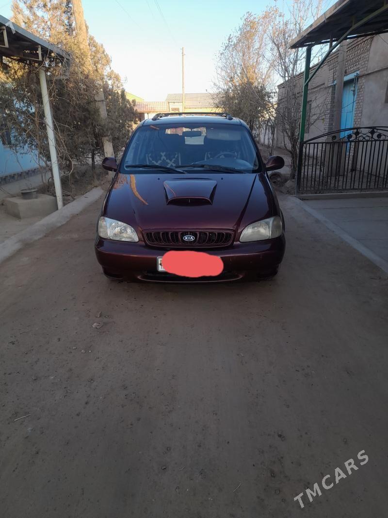 Kia Carnival 2000 - 65 000 TMT - Gurbansoltan Eje - img 1