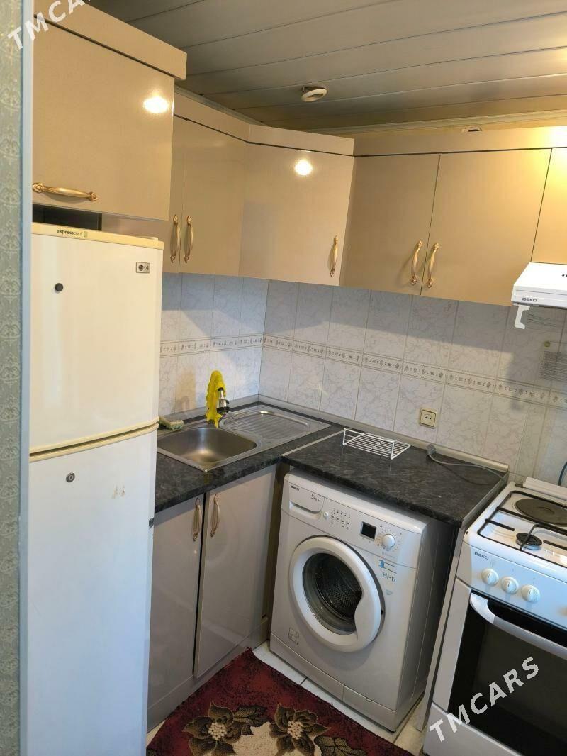 1KOM LENIN ŞEWÇENKO 2ET - Aşgabat - img 1