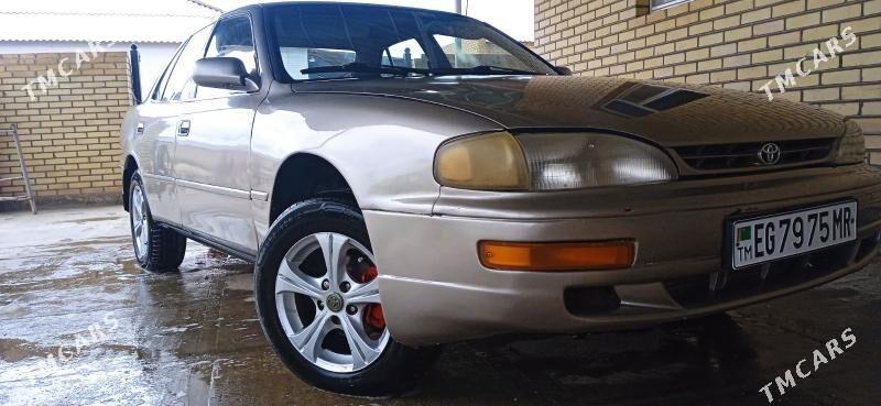 Toyota Camry 1995 - 100 000 TMT - Мары - img 1
