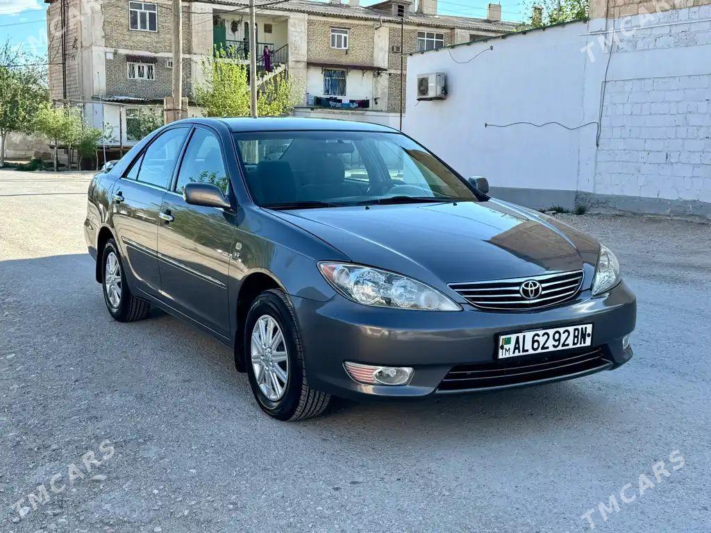 Toyota Camry 2005 - 196 000 TMT - Туркменбаши - img 1