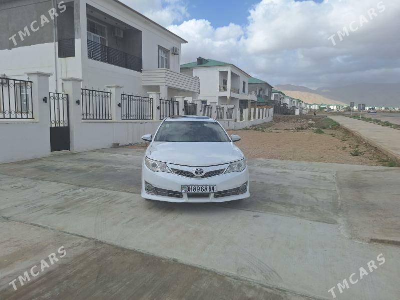 Toyota Camry 2012 - 270 000 TMT - Balkanabat - img 1