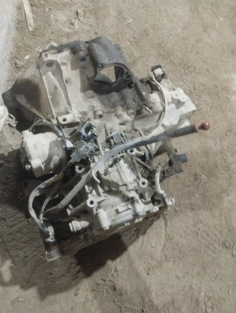 Nissan cefiro karopka 2 500 TMT - Сакар - img 1