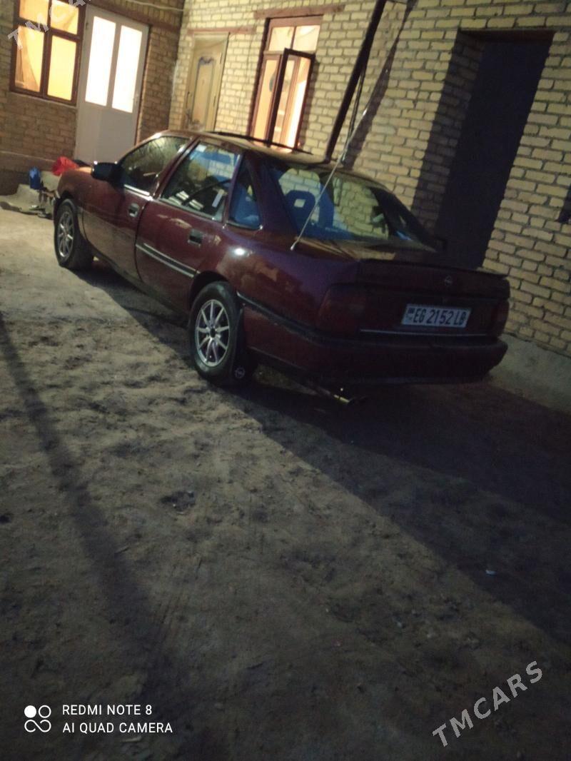 Opel Vectra 1991 - 45 000 TMT - Sakar - img 1