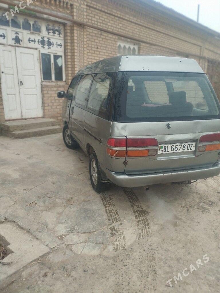 Toyota Town Ace 1994 - 36 000 TMT - Şabat etr. - img 1