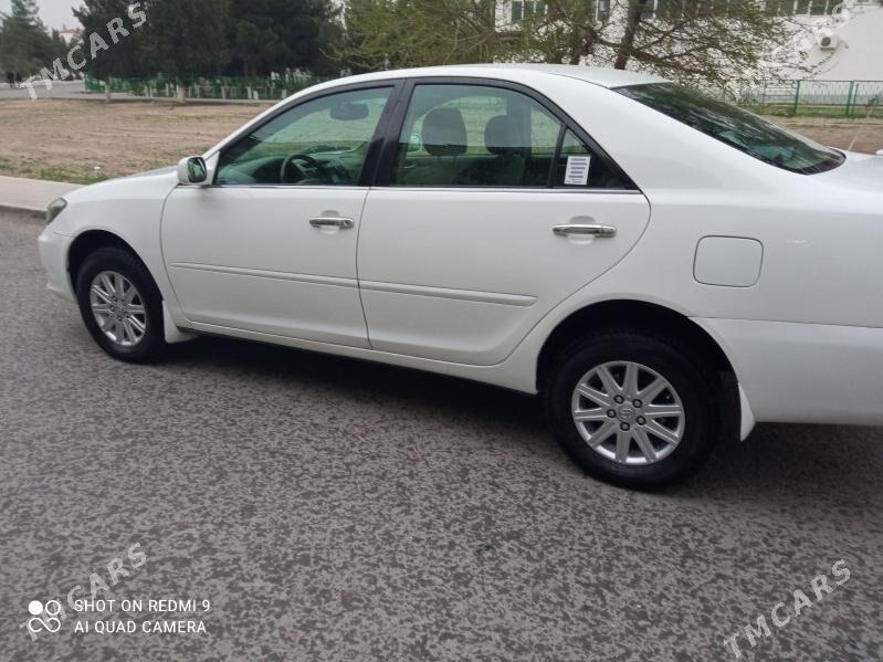 Toyota Camry 2005 - 220 000 TMT - 4 мкр - img 1
