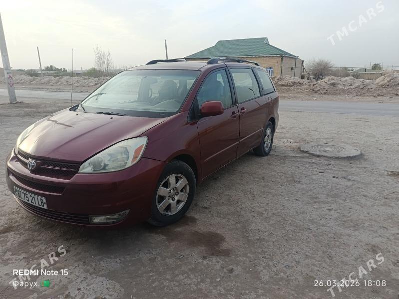 Toyota Sienna 2004 - 200 000 TMT - Дянев - img 1