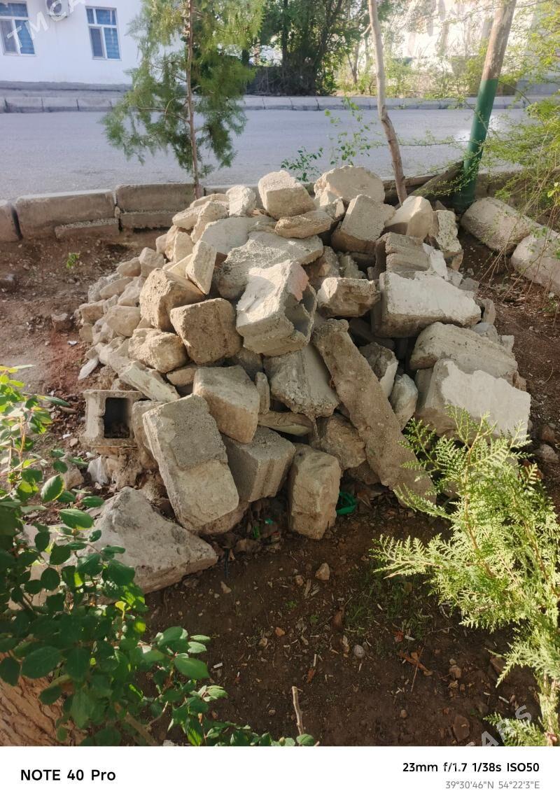 daş - Balkanabat - img 1