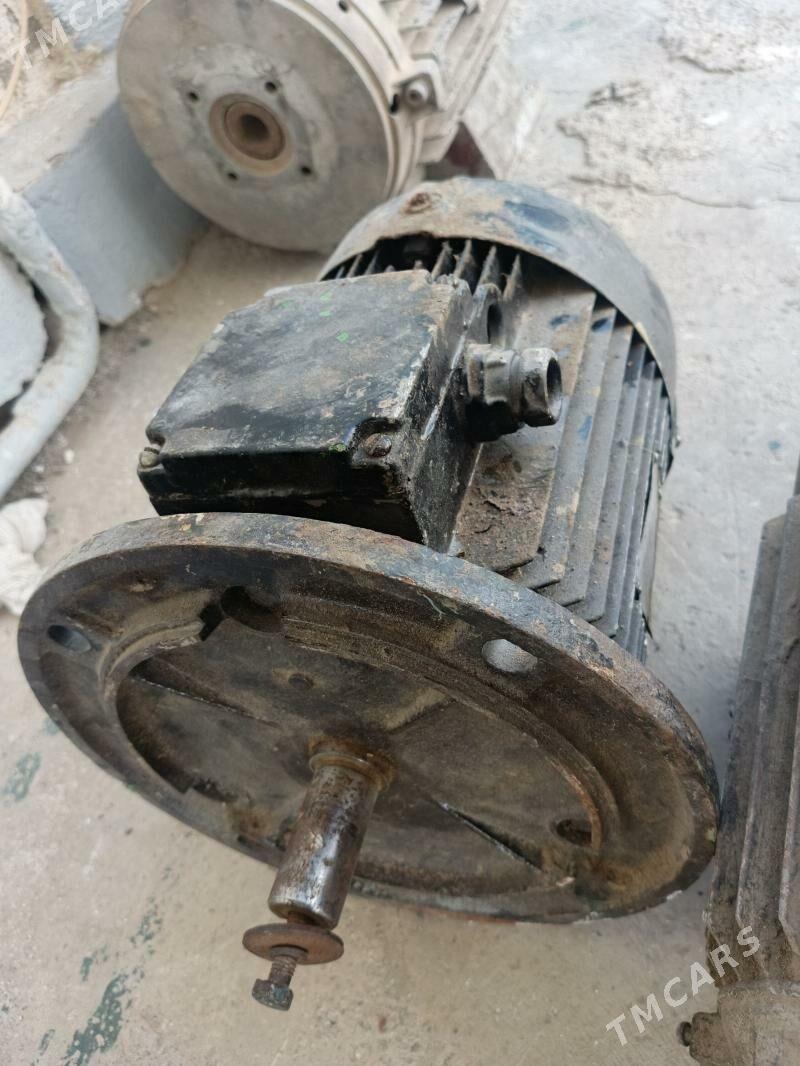 эл двигатель - Туркменбаши - img 1