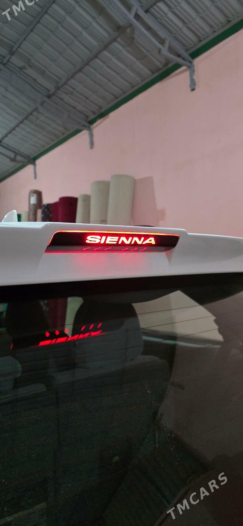 Toyota Sienna 2020 - 440 000 TMT - Гороглы (Тагта) - img 1