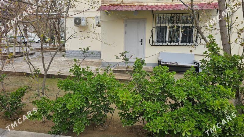 Şewçenko Dwor 4/1-et 2-komnat - Ашхабад - img 1