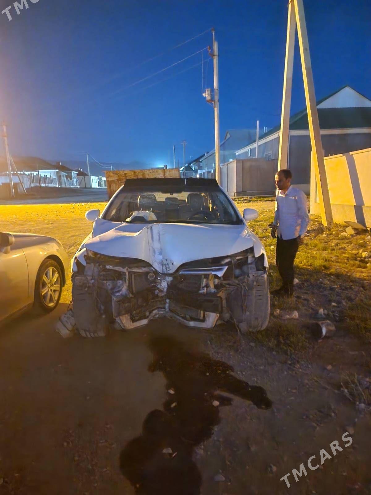 Toyota Venza 2009 - 155 000 TMT - Balkanabat - img 1